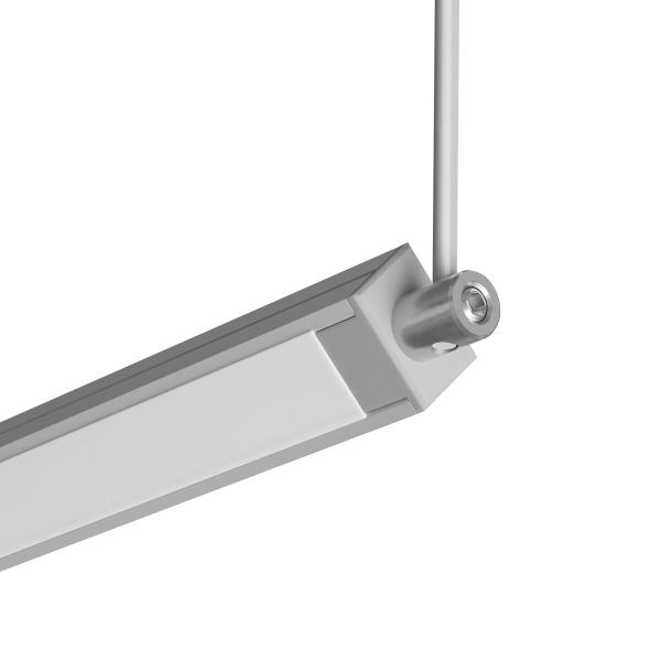 graue Endkappe schützt das Leuchteninnere vor Berührung und Staub.